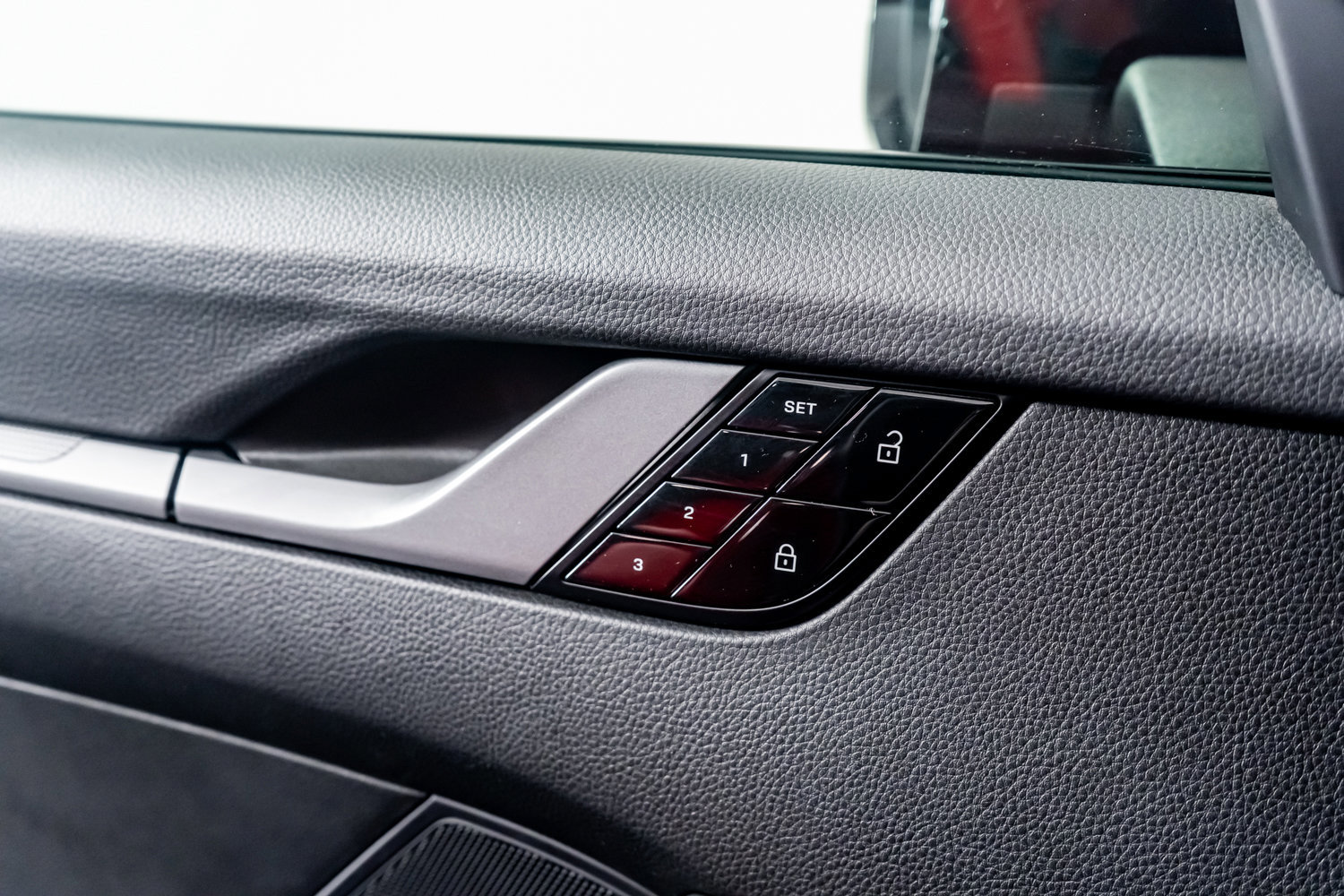 Used 2020 Porsche 911 Carrera 4S w/ Sport Package image 36