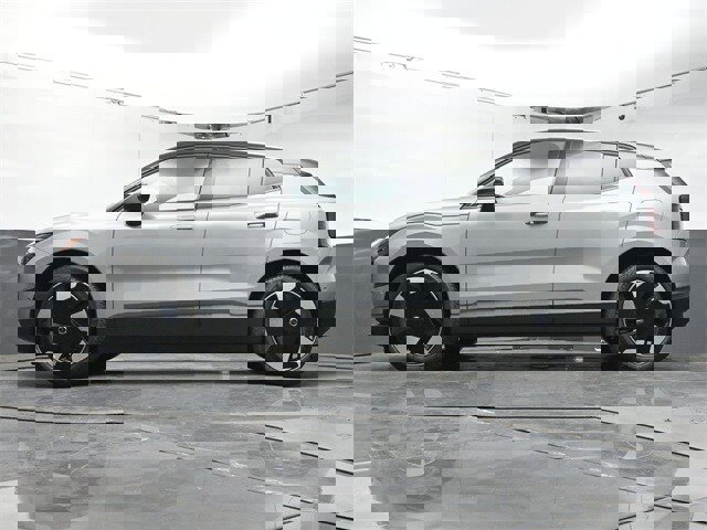 New 2025 Volvo EX30 Ultra w/ Climate Package image 34