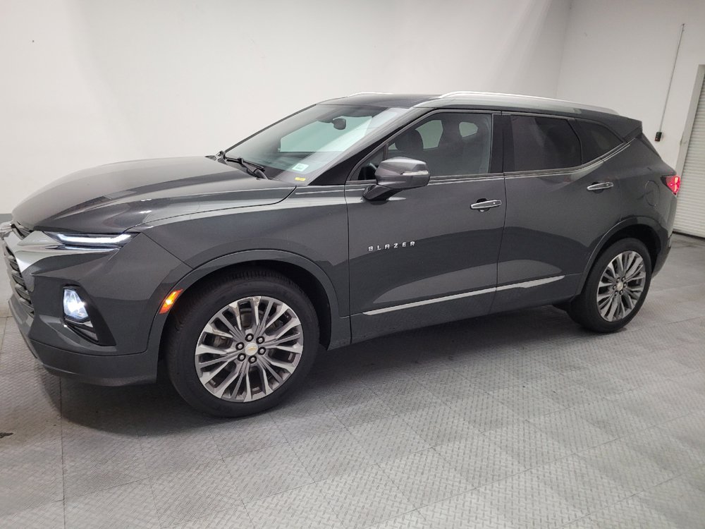 Used 2020 Chevrolet Blazer Premier FWD image 2