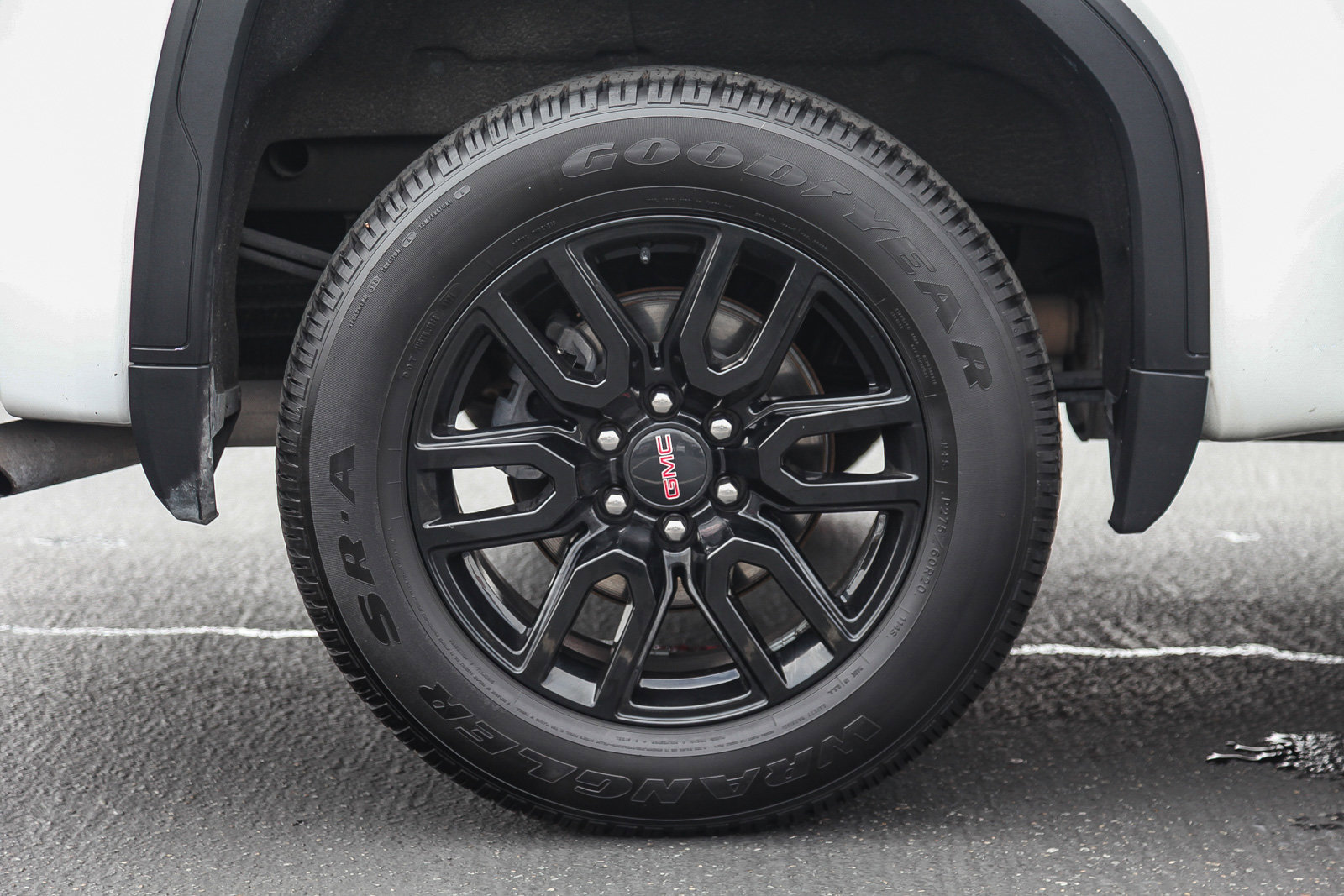 Used 2022 GMC Sierra 1500 Elevation w/ Driver Alert Package I image 10