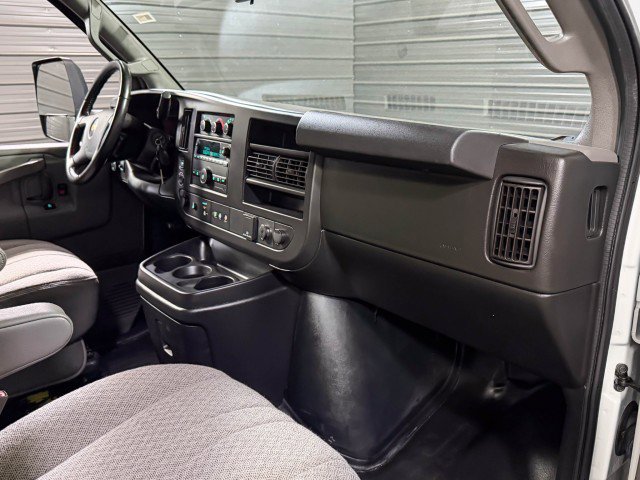 Used 2021 Chevrolet Express 3500 w/ Power Convenience Package image 16