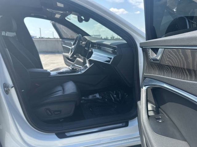 Used 2021 Audi A6 Premium Plus w/ Premium Plus Package image 29