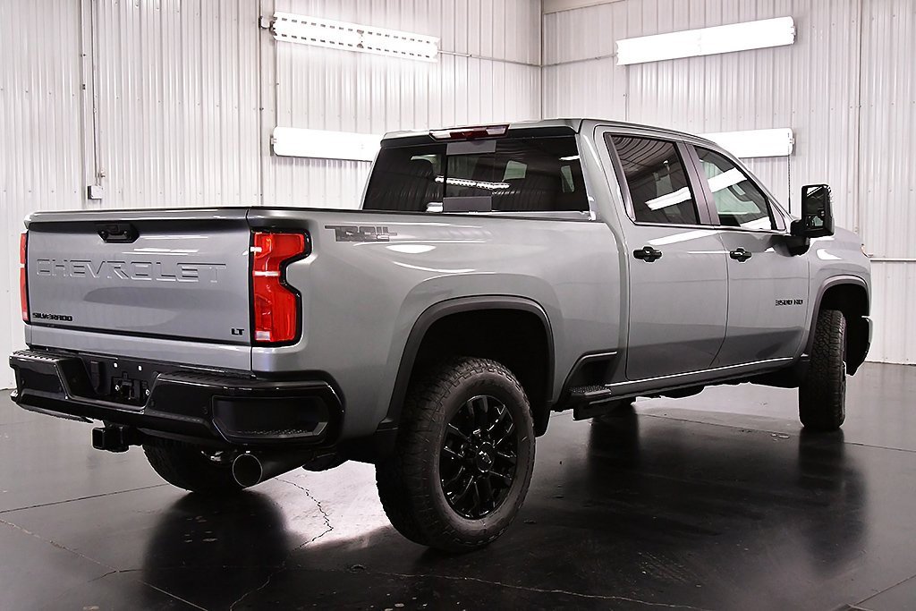 New 2026 Chevrolet Silverado 3500 LT w/ Trail Boss Package image 7