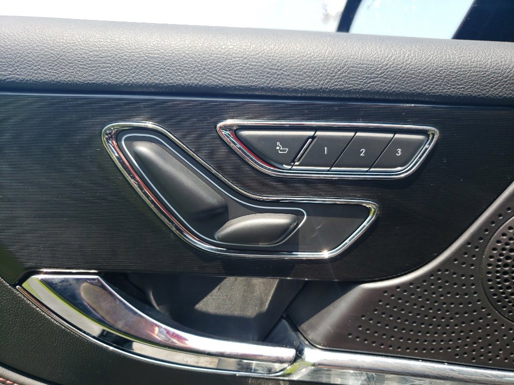 Used 2024 Lincoln Corsair Reserve w/ Equipment Group 201A image 8