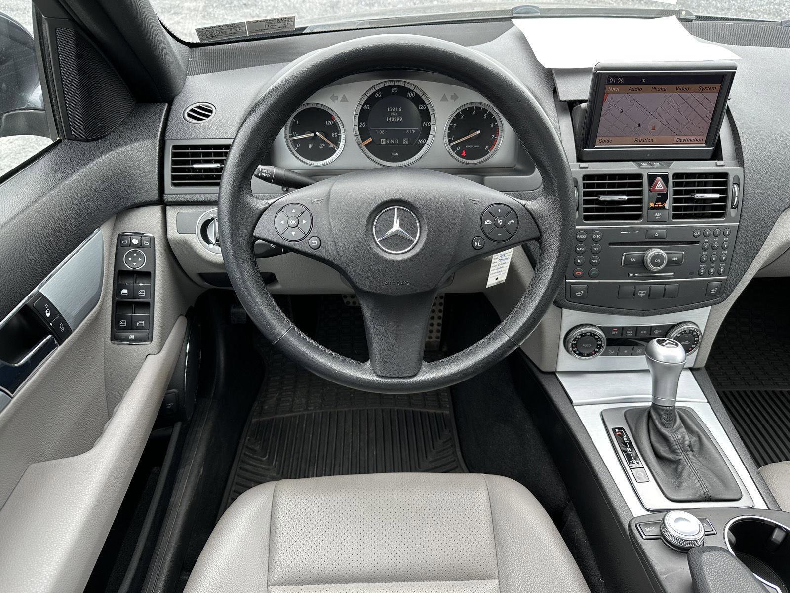 Used 2008 Mercedes-Benz C 300 4MATIC Sedan image 12