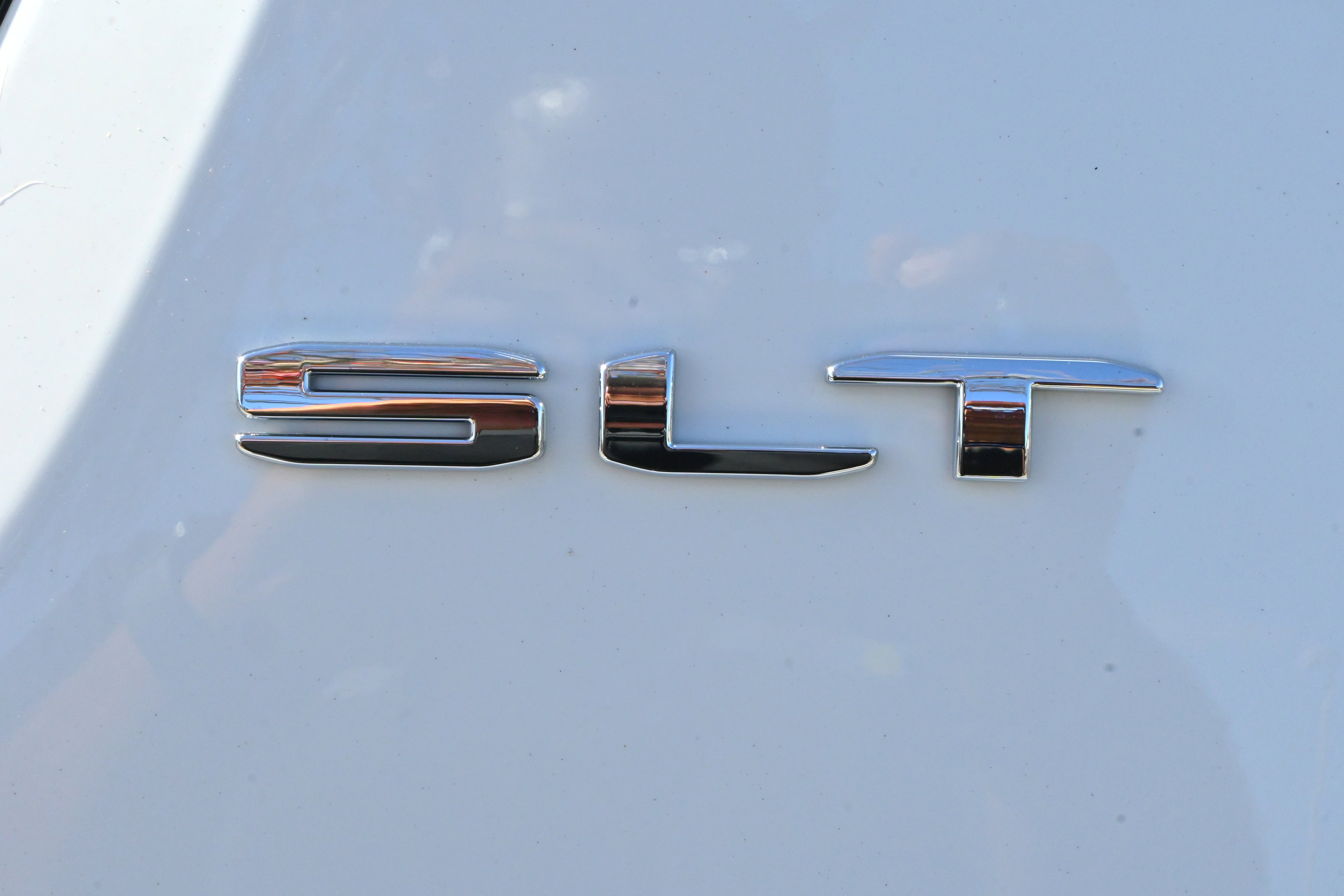 Used 2022 GMC Acadia SLT w/ Technology Package image 36