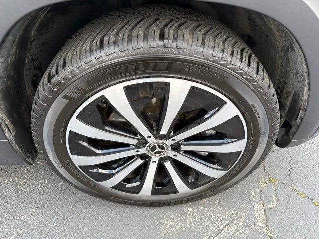 Used 2023 Mercedes-Benz GLB 250 4MATIC image 7