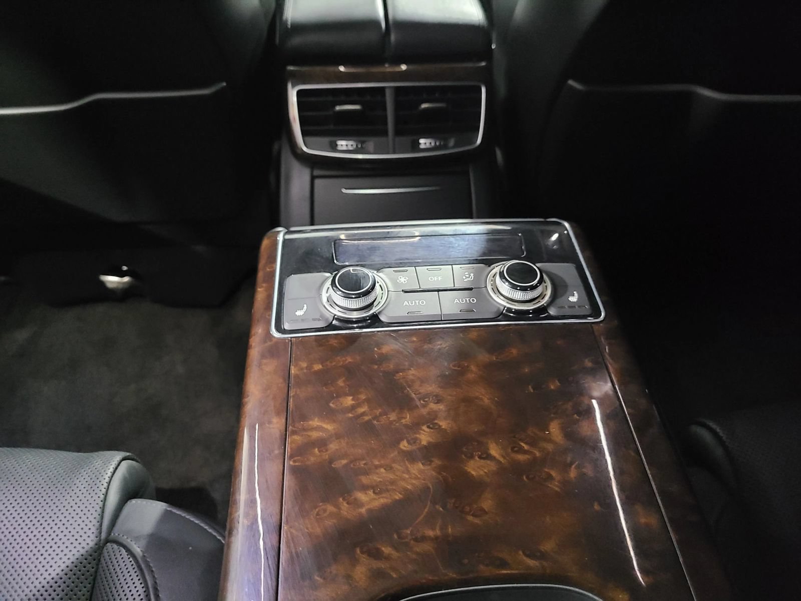 Used 2015 Audi A8 L 4.0T w/ Premium Package AWD/4WD image 31