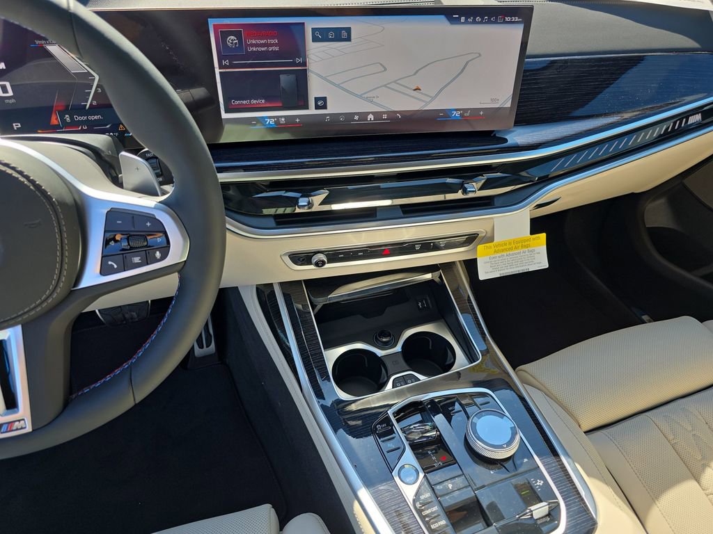 New 2026 BMW X7 M60i image 18