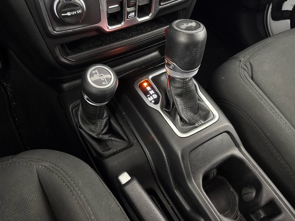 Used 2021 Jeep Wrangler Unlimited Sport AWD/4WD image 28