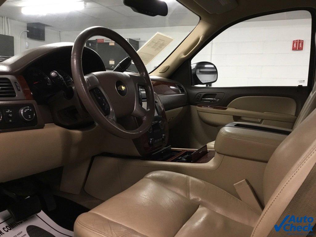 Used 2014 Chevrolet Tahoe LTZ image 28