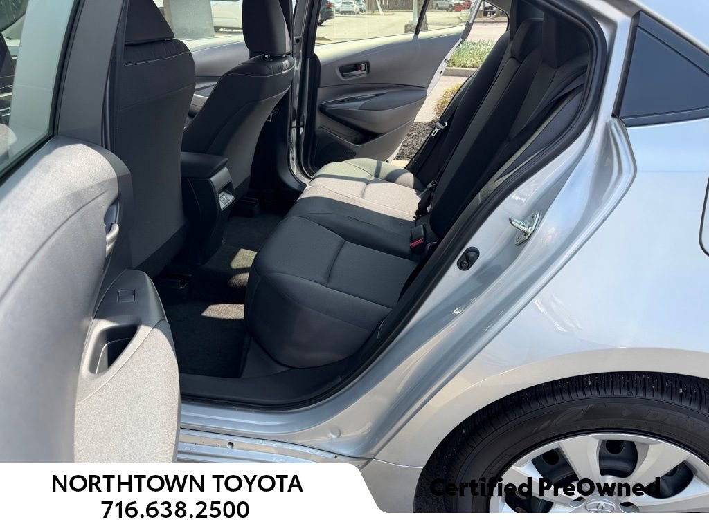 Used 2023 Toyota Corolla LE image 14