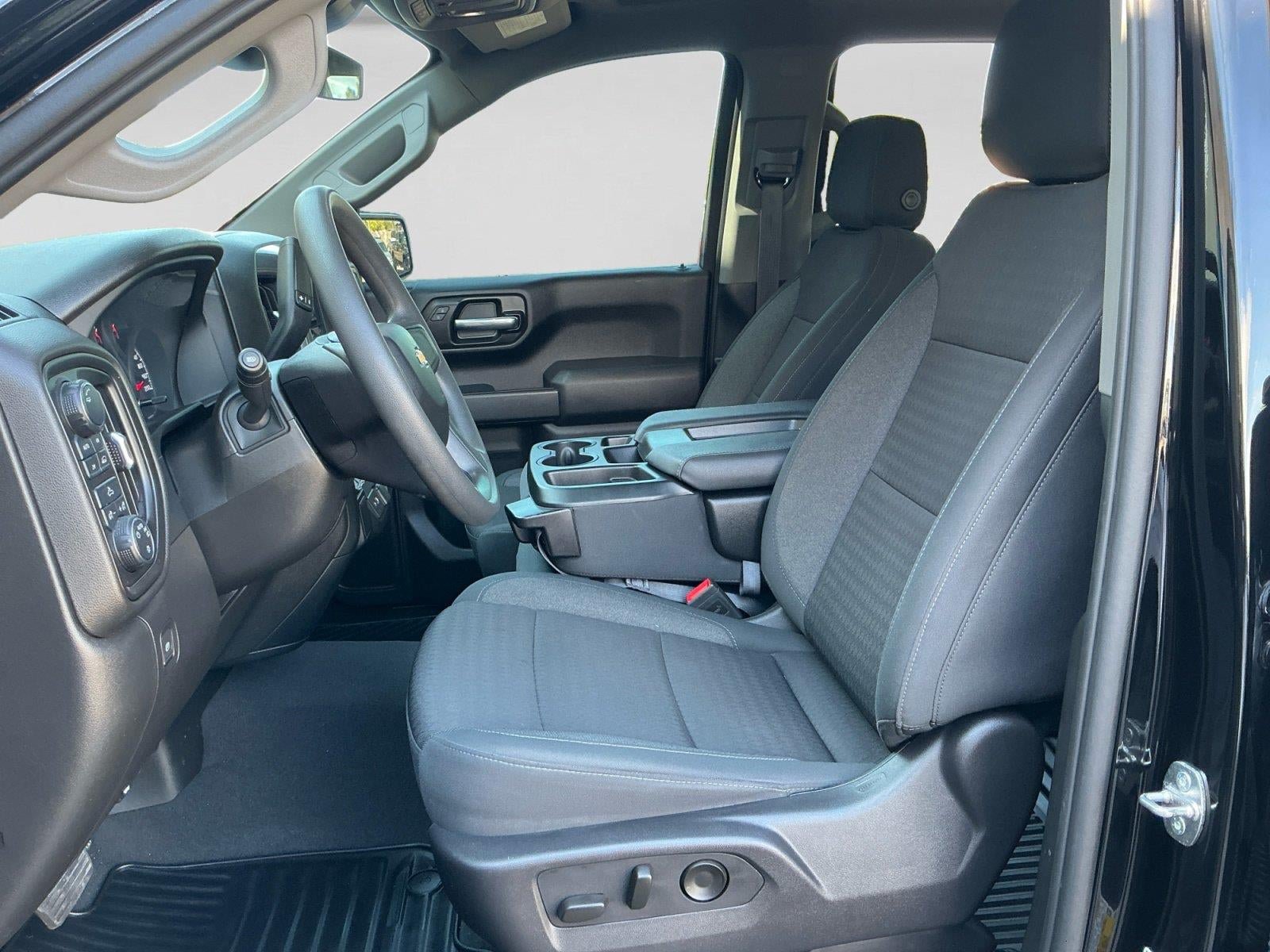 Used 2024 Chevrolet Silverado 1500 Custom AWD/4WD image 10