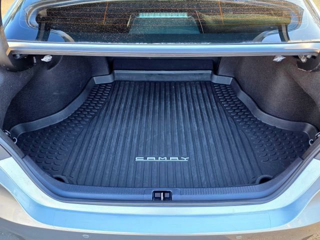 Used 2022 Toyota Camry XLE w/ Navigation Package image 34