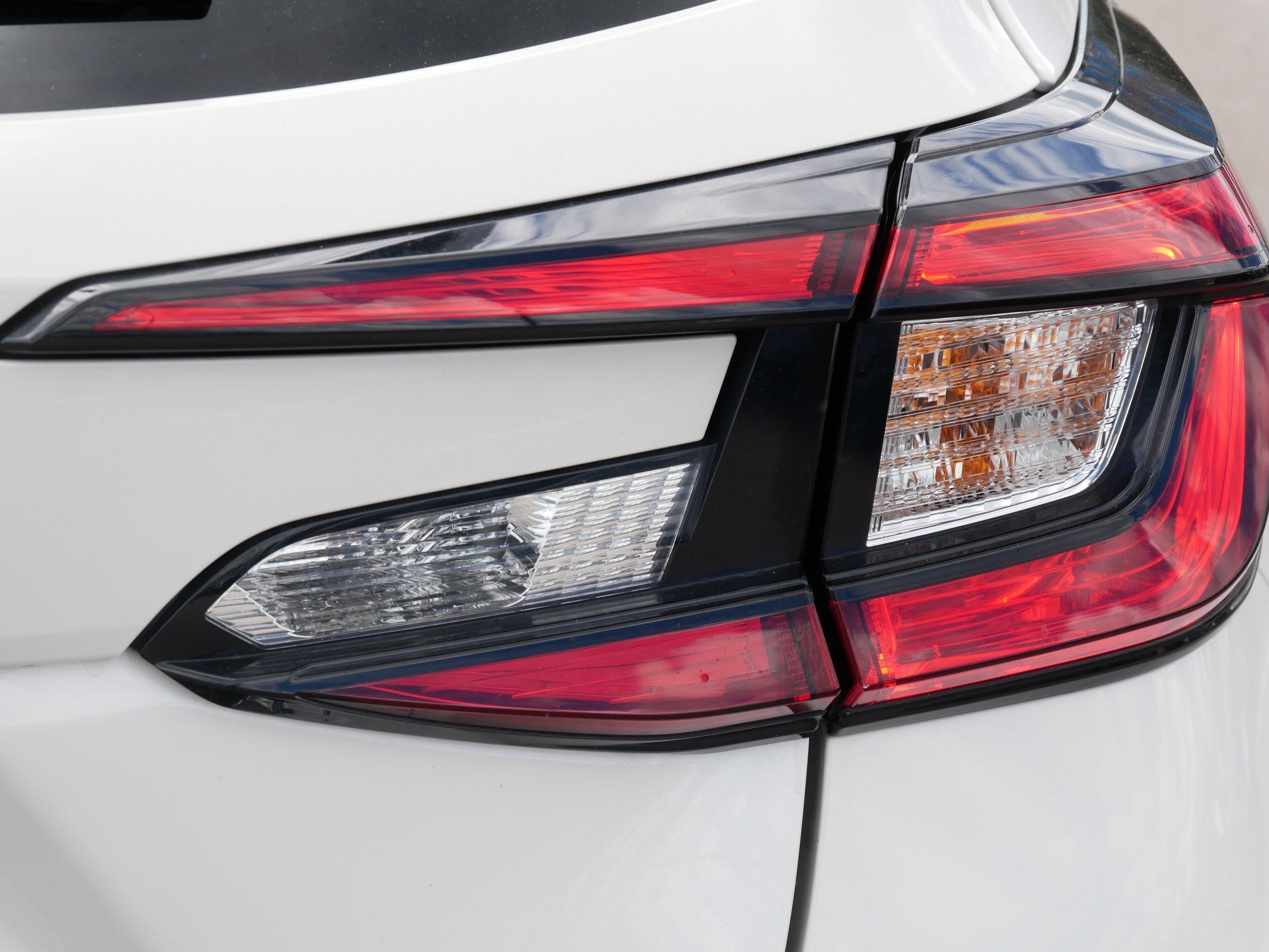 Certified 2024 Subaru Crosstrek 2.0i Premium AWD/4WD image 17