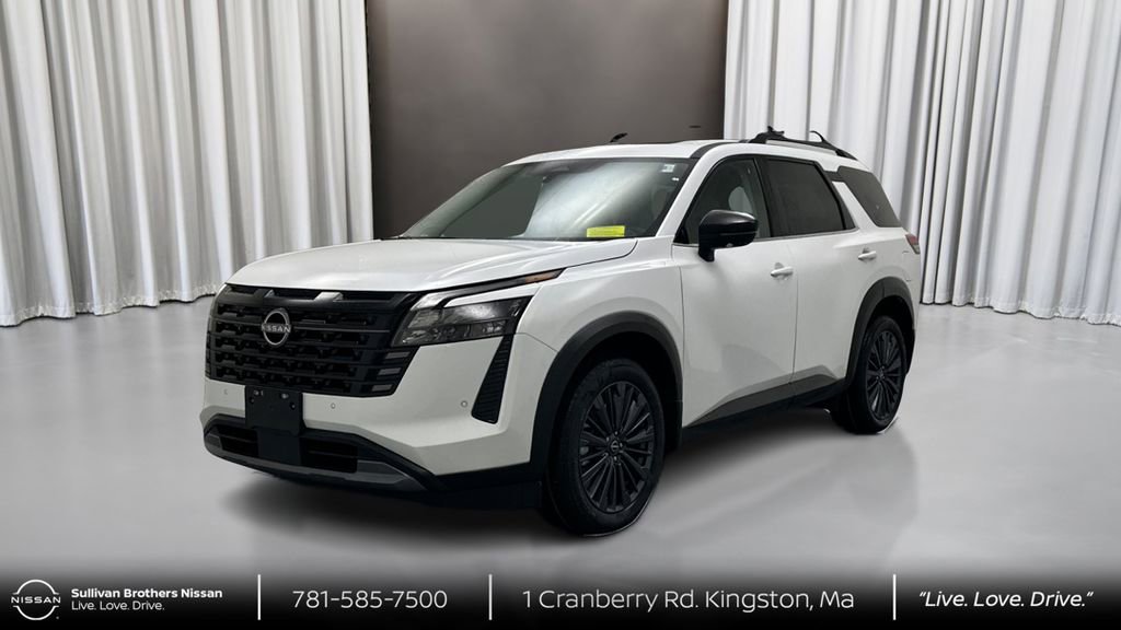 New 2026 Nissan Pathfinder SL w/ SL Premium Package
