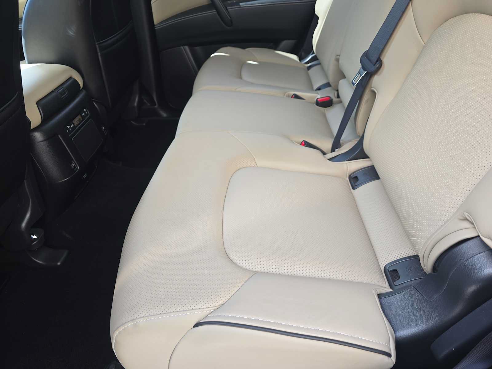 Certified 2023 INFINITI QX80 Premium Select w/ Cargo Package AWD/4WD image 14
