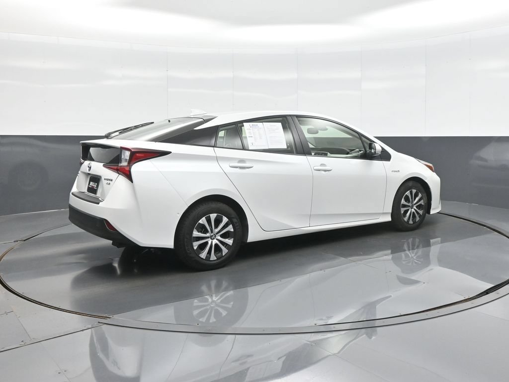 Certified 2022 Toyota Prius XLE w/ Advanced Technology Package AWD/4WD image 7