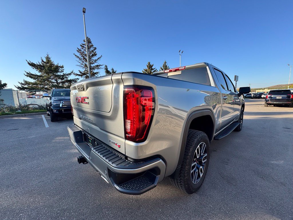 Used 2026 GMC Sierra 1500 AT4 w/ AT4 Premium Package AWD/4WD image 8