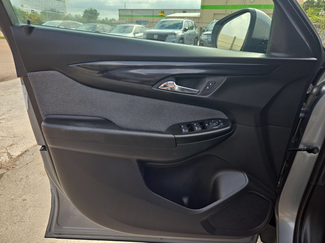 Used 2025 Chevrolet TrailBlazer LT AWD/4WD image 13