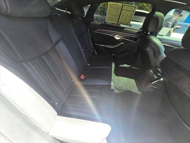 Used 2022 Audi A8 L 3.0T w/ Executive Package AWD/4WD image 12