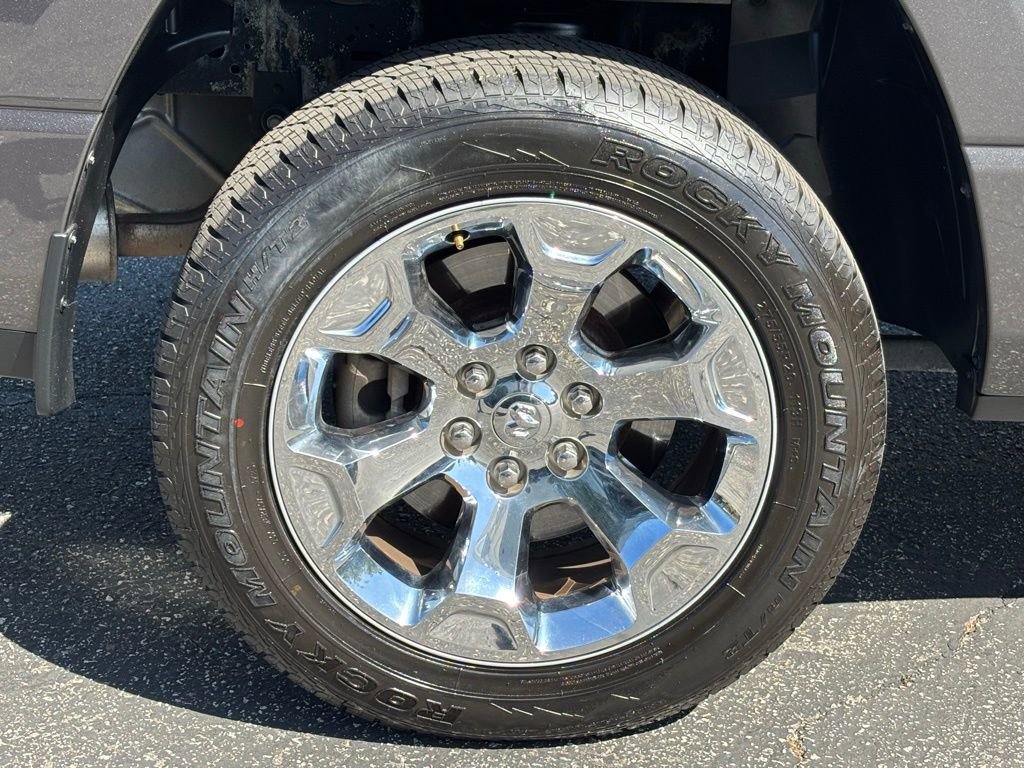 Used 2021 RAM 1500 Big Horn AWD/4WD image 34