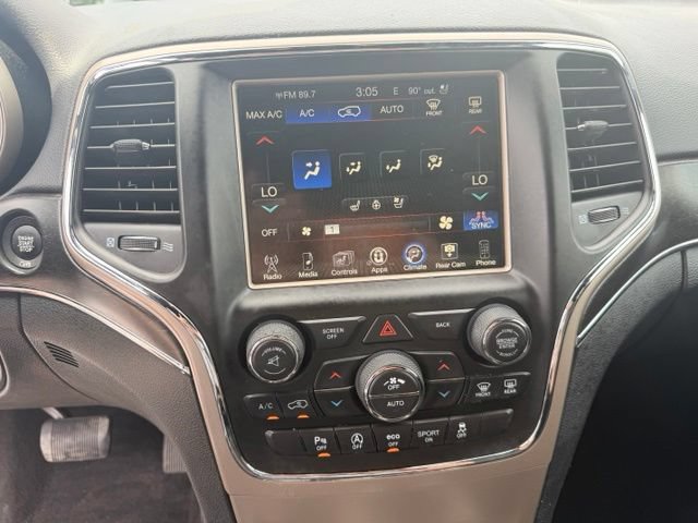 Used 2017 Jeep Grand Cherokee Limited w/ Luxury Group II AWD/4WD image 17