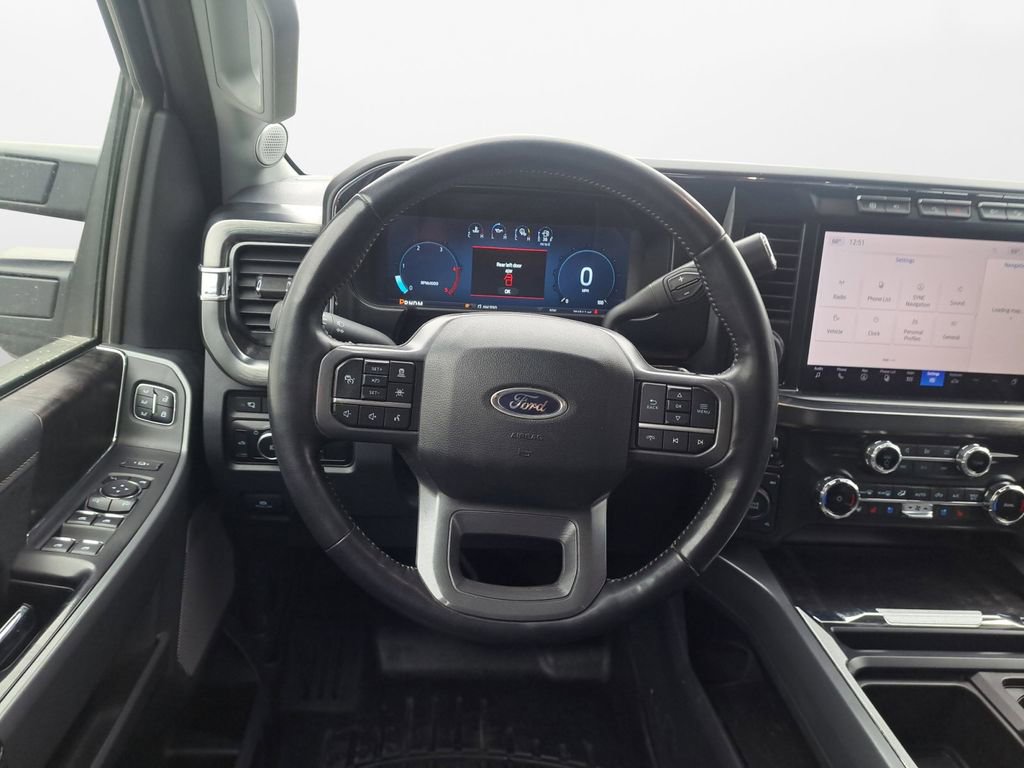 Used 2024 Ford F250 Lariat w/ Lariat Ultimate Package AWD/4WD image 12