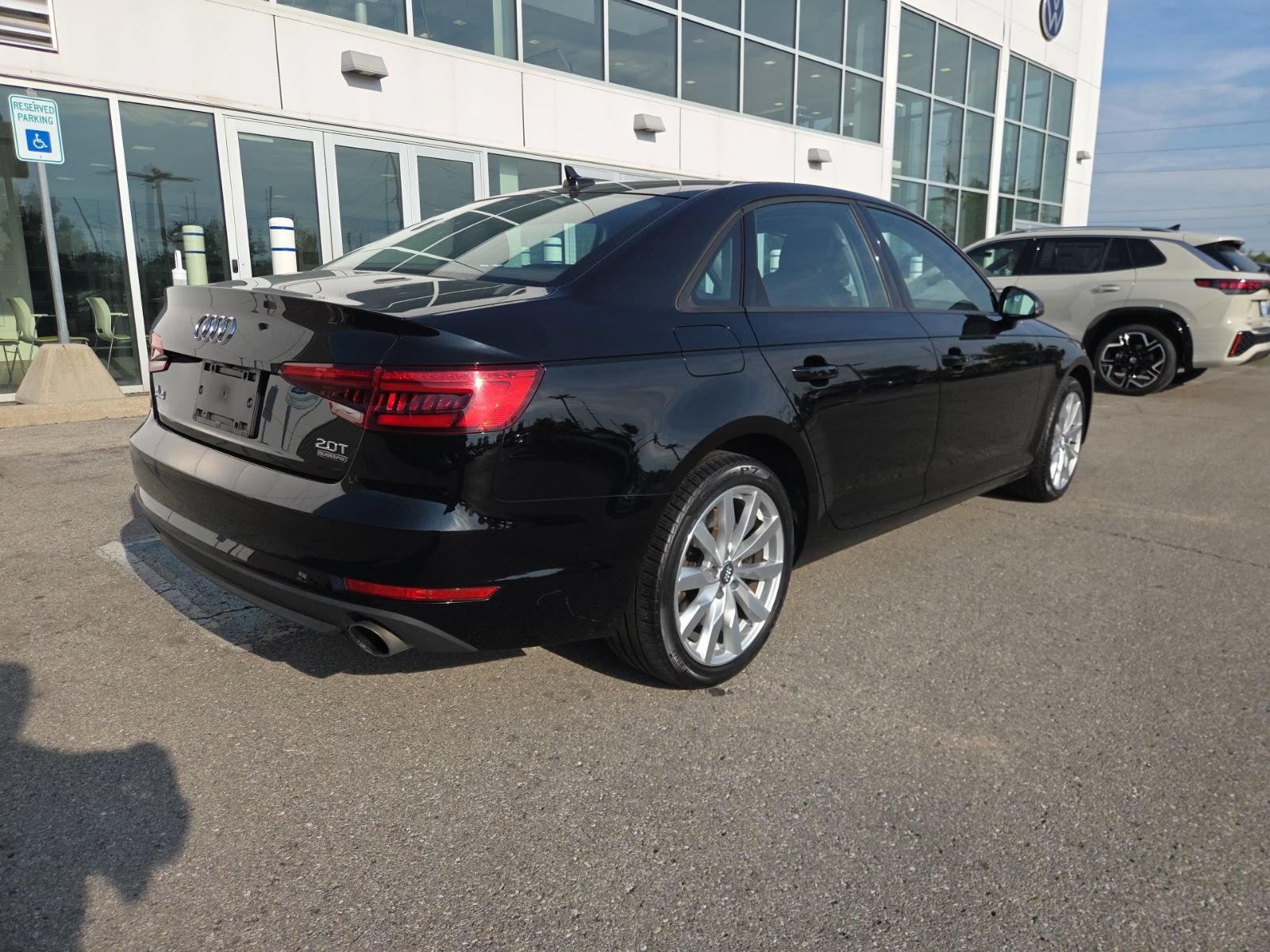 Used 2017 Audi A4 2.0T Premium w/ Convenience Package AWD/4WD image 4