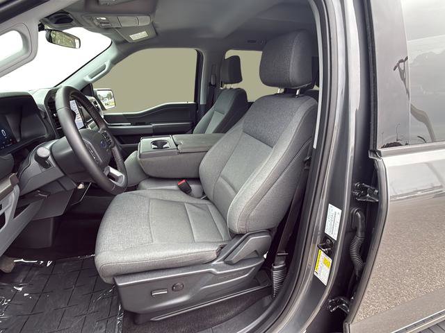 Used 2025 Ford F150 XLT w/ Equipment Group 301A Standard image 22