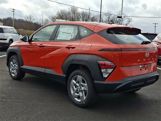 New 2026 Hyundai Kona SE image 3
