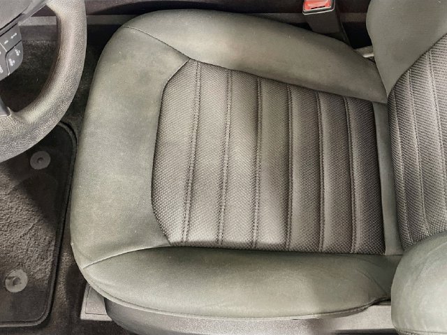 Used 2019 Ford Fusion SE FWD image 20