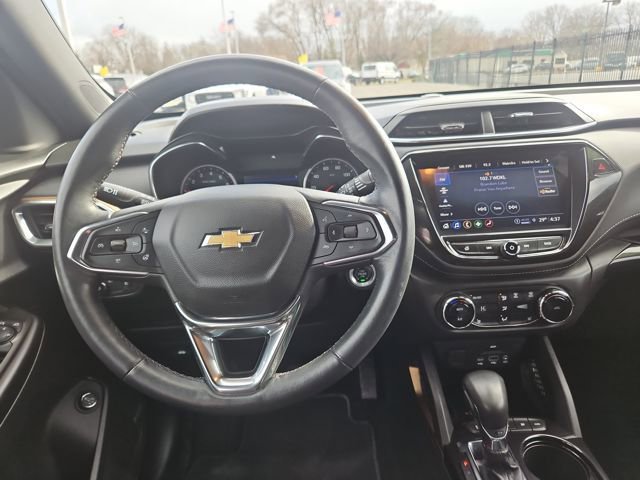 Used 2023 Chevrolet TrailBlazer ACTIV w/ Sun and Liftgate Package image 14