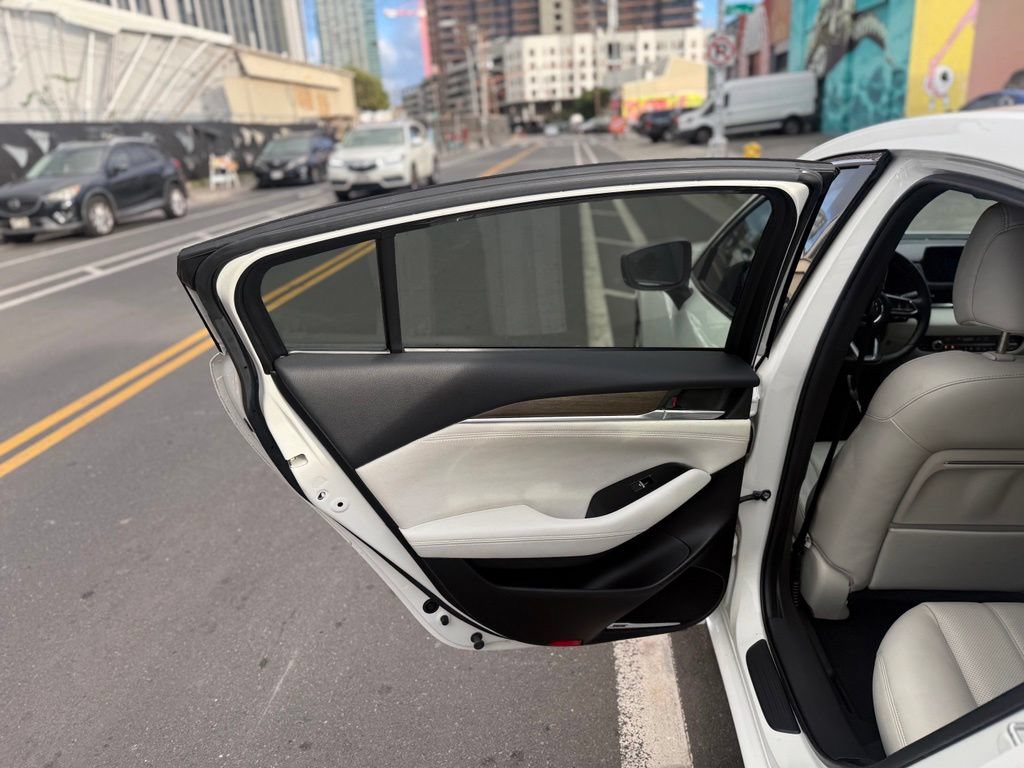 Used 2018 MAZDA MAZDA6 Signature FWD image 9