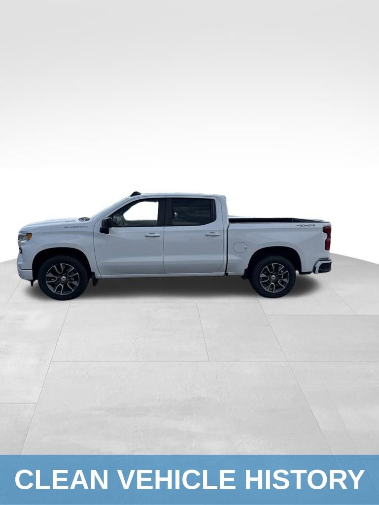 Used 2023 Chevrolet Silverado 1500 RST w/ Convenience Package II AWD/4WD image 3