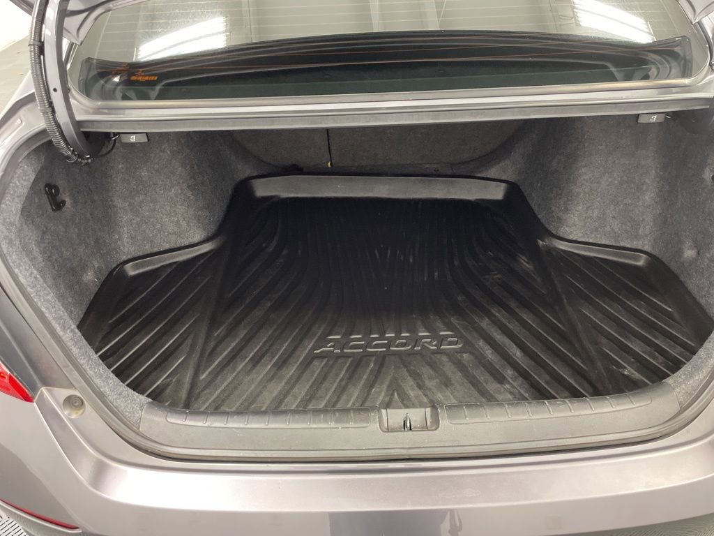 Used 2020 Honda Accord Sport image 24