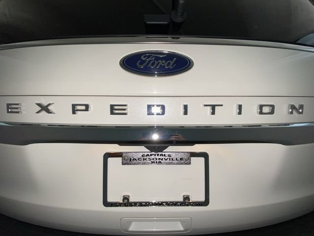 Used 2022 Ford Expedition Max Limited AWD/4WD image 28