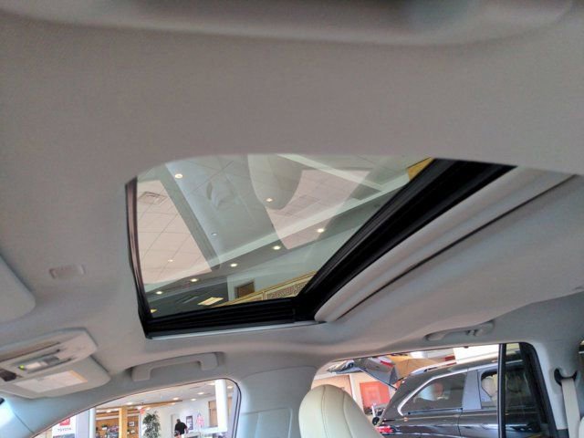 Used 2021 Toyota Highlander Limited image 20