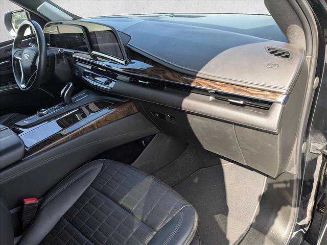 Used 2022 Cadillac Escalade ESV Sport Platinum w/ LPO, ONYX Package AWD/4WD image 18