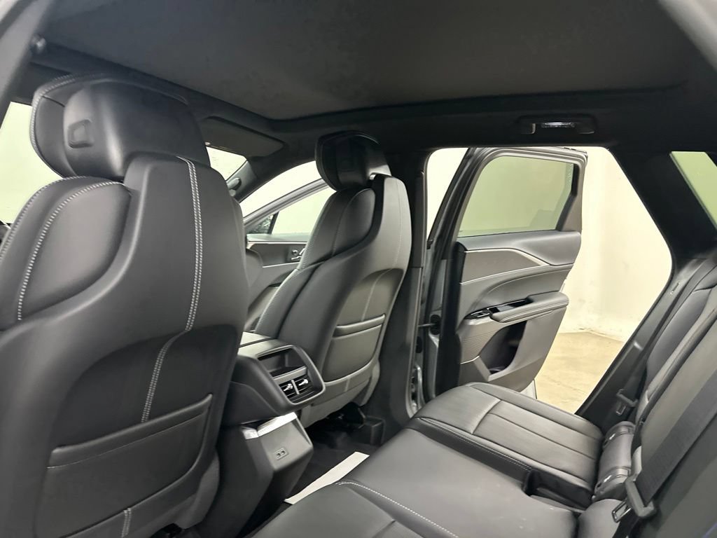 New 2026 Cadillac Lyriq Sport AWD/4WD image 26