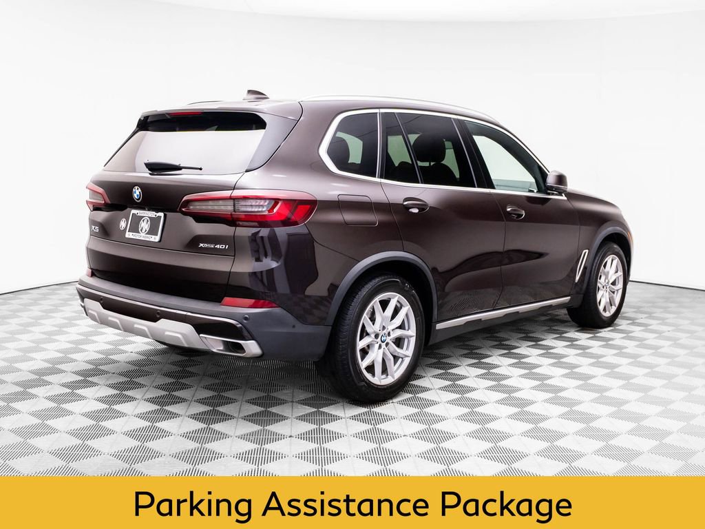 Used 2023 BMW X5 xDrive40i w/ Executive Package image 5