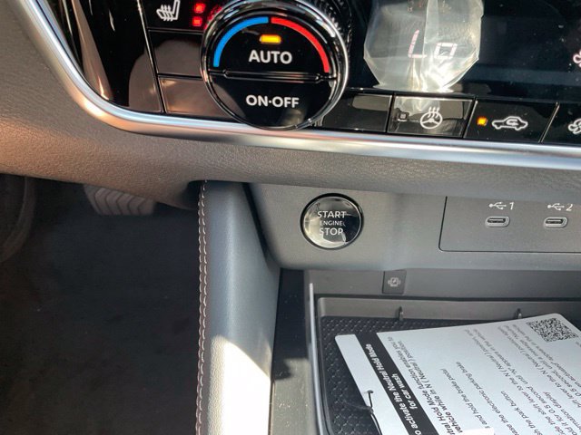New 2026 Nissan Rogue Platinum AWD/4WD image 24