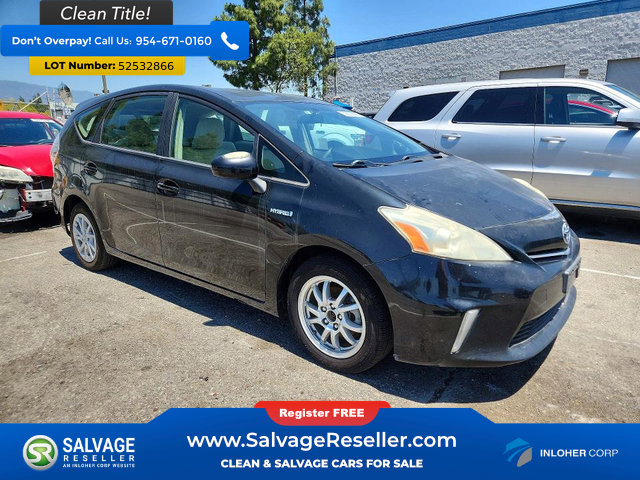 Used 2012 Toyota Prius V Three w/ Preferred Accessory Pkg FWD image 5