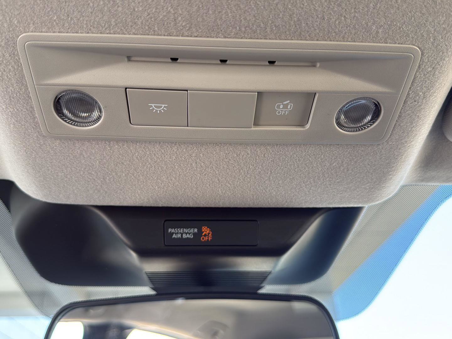 New 2026 Nissan Kicks SV w/ SV Premium Package image 28