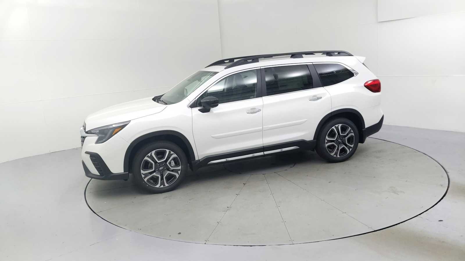 New 2025 Subaru Ascent Touring image 5