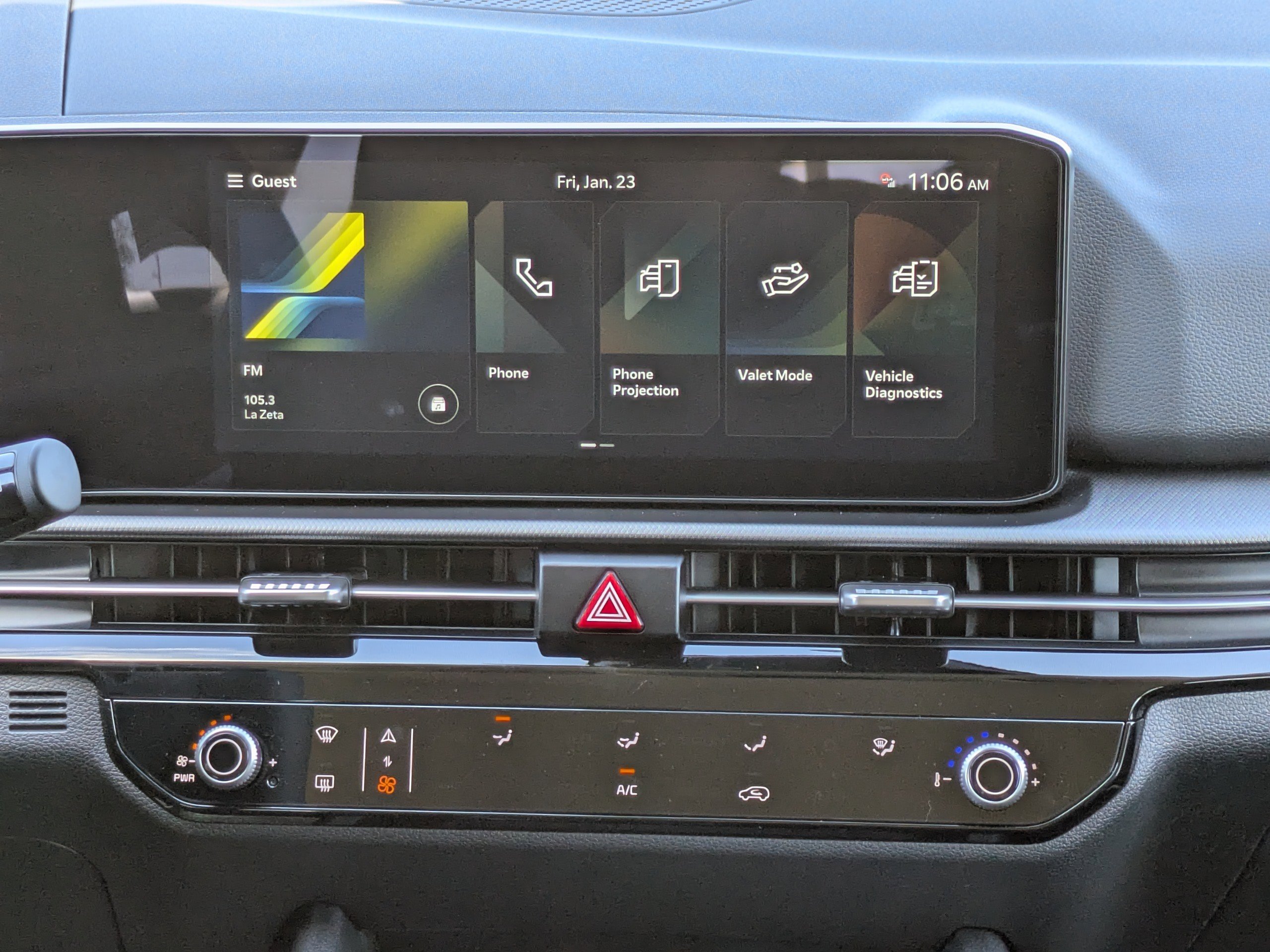 New 2026 Kia Sportage LX FWD image 20