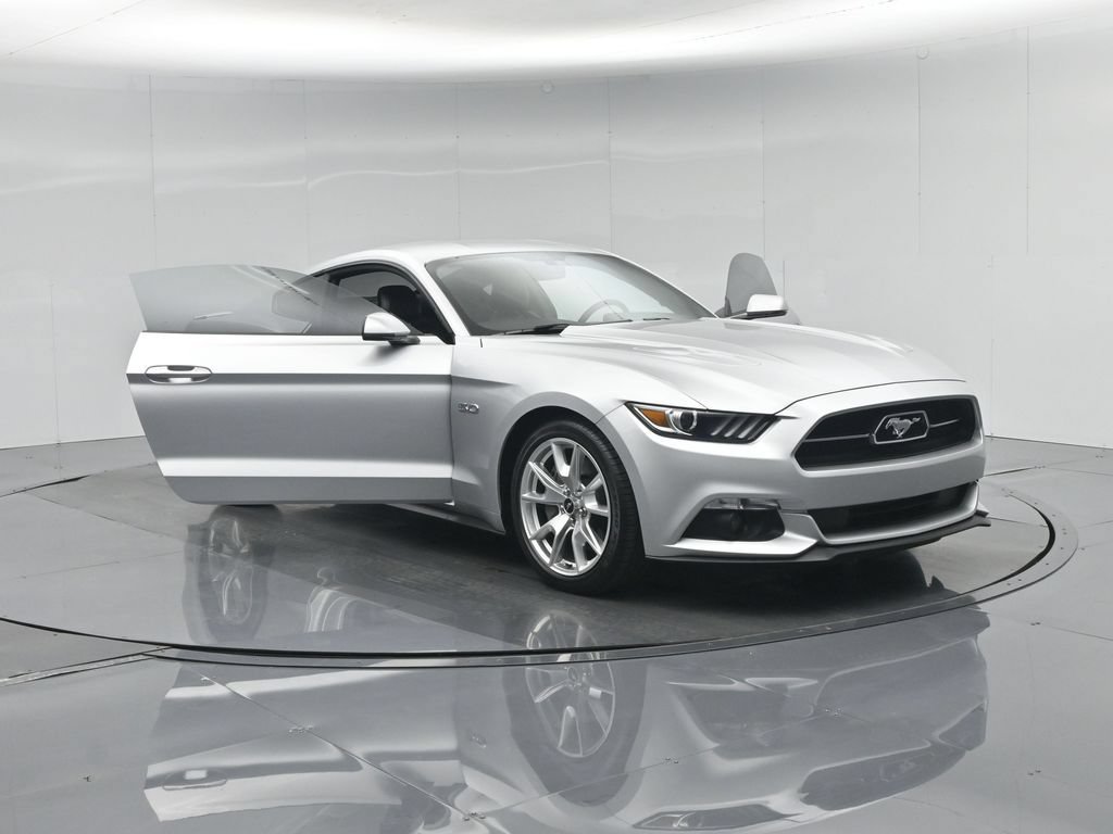 Used 2015 Ford Mustang GT Premium w/ Equipment Group 401A RWD image 33