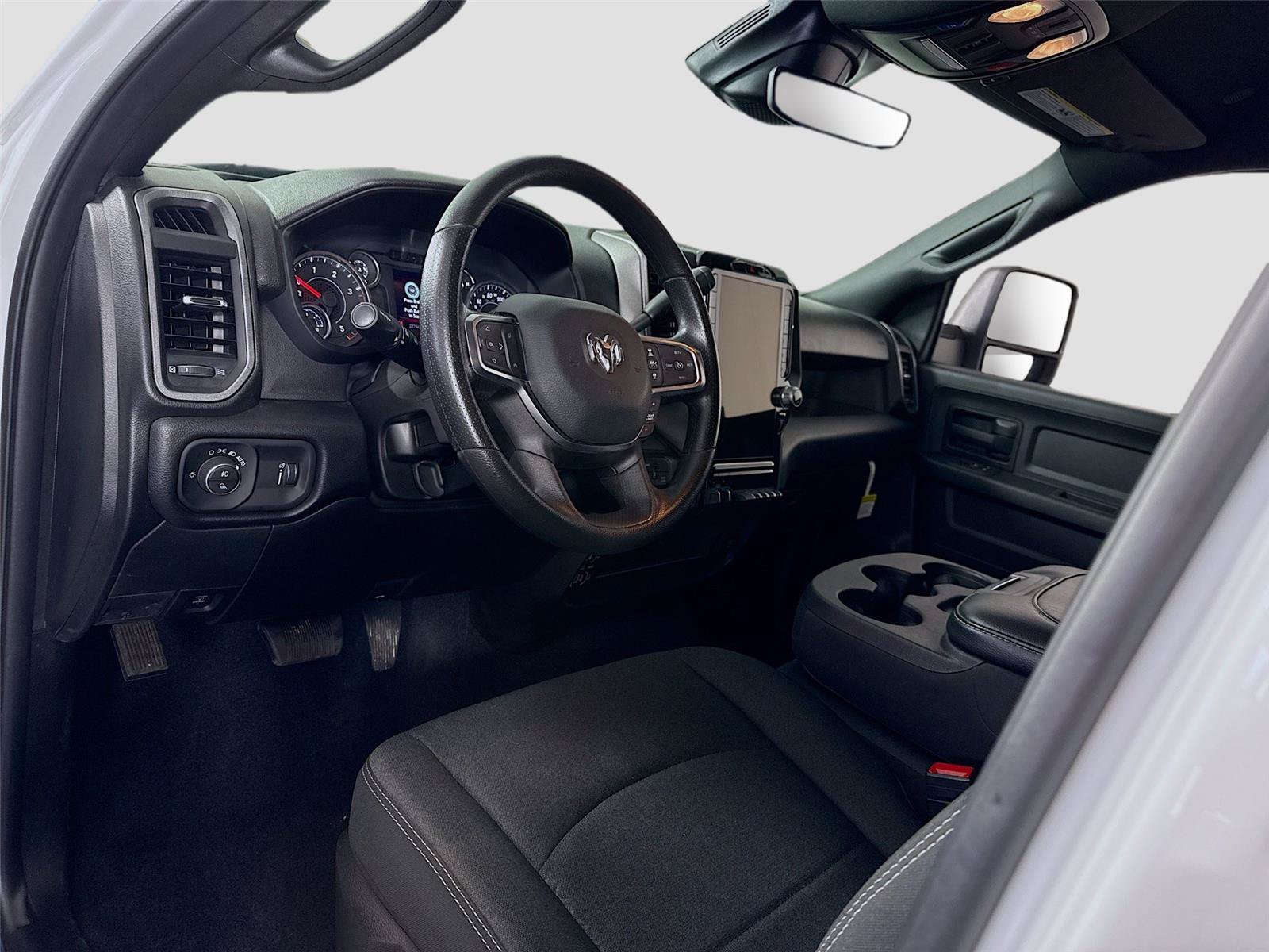 Used 2026 RAM 3500 Tradesman AWD/4WD image 3