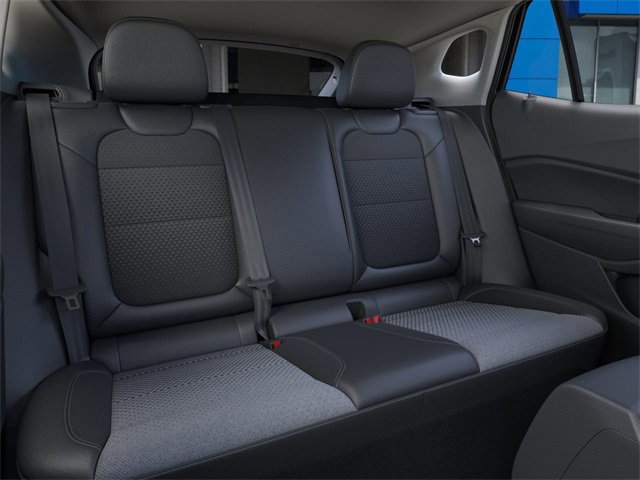 New 2025 Chevrolet Trax LT w/ Sunroof Package image 17