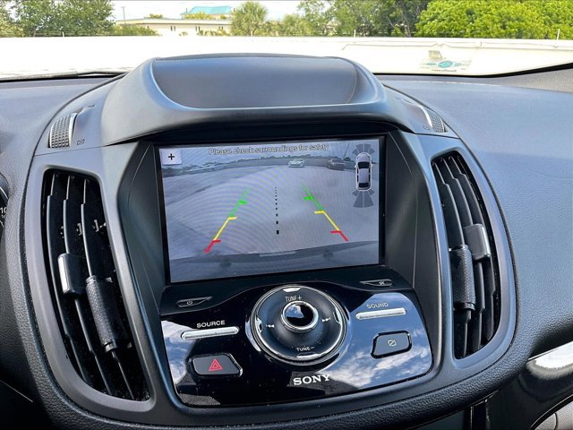 Used 2019 Ford Escape Titanium FWD image 23